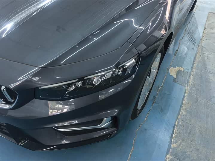 Photo 5 - Geely Preface