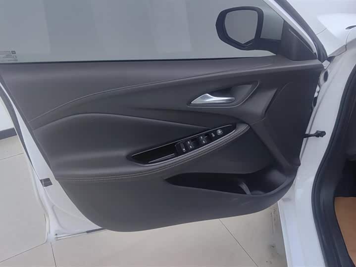 Фото 7 - Buick Verano