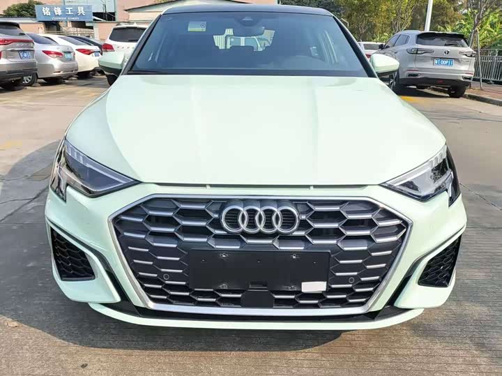 Фото 2 - Audi A3