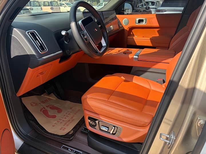 Фото 8 - LiXiang L9