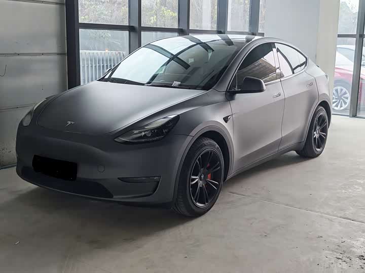 Фото 1 - Tesla Model Y