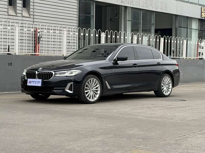 Фото 1 - BMW 5 Series