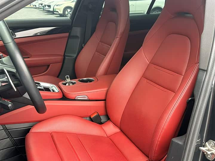 Фото 5 - Porsche Panamera