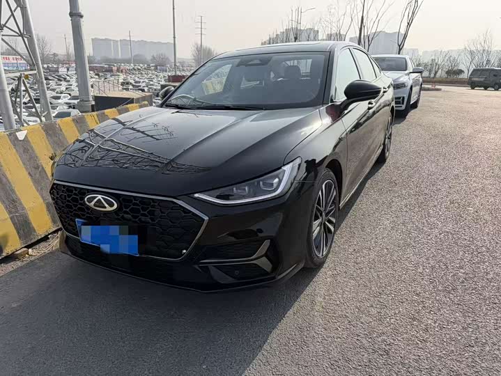 Фото 1 - Chery Arrizo 8 Pro