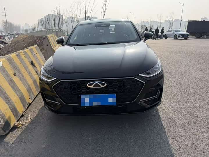 Фото 2 - Chery Arrizo 8 Pro