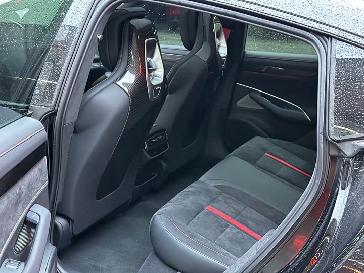 Фото 9 - Xiaomi SU7 Ultra