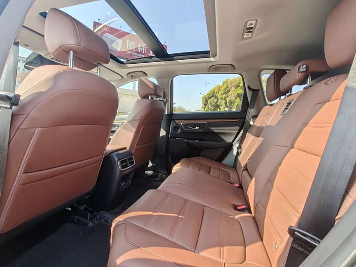 Фото 8 - Honda CR-V