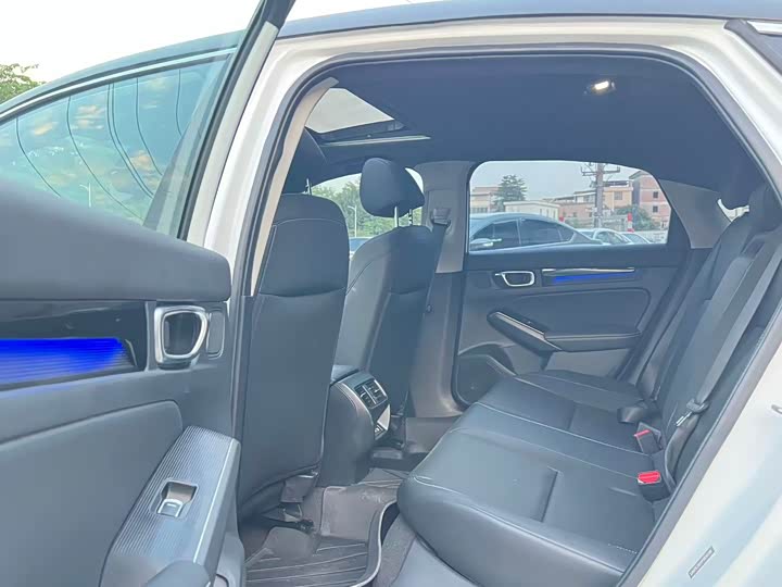 Фото 6 - Honda Integra