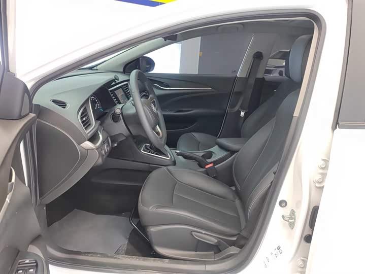 Фото 9 - Buick Excelle GT