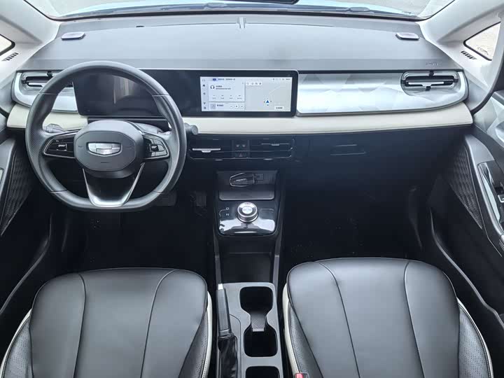 Фото 8 - Geely Geometry E Firefly