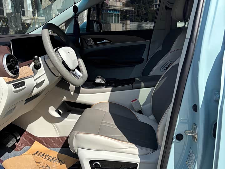 Фото 4 - Dongfeng Forthing Yacht