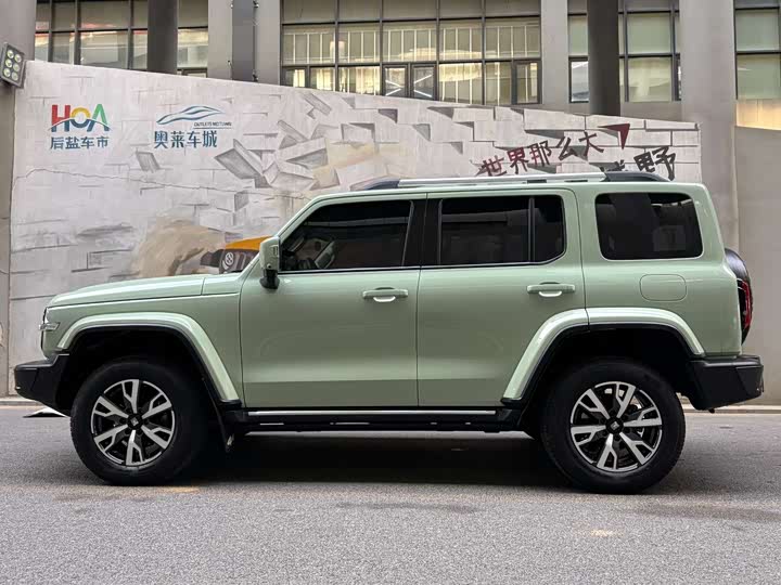 Фото 5 - Tank 300