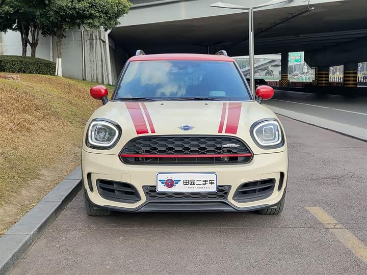 Фото 2 - Mini Countryman JCW