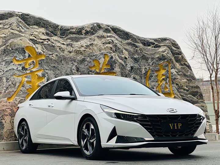 Фото 3 - Hyundai Elantra N line