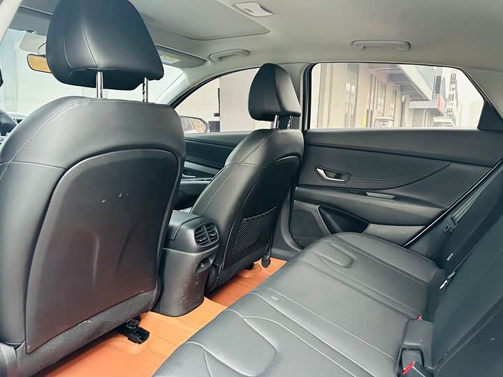 Фото 7 - Hyundai Elantra N line