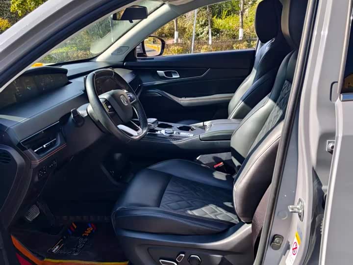 Фото 4 - Changan UNI-K