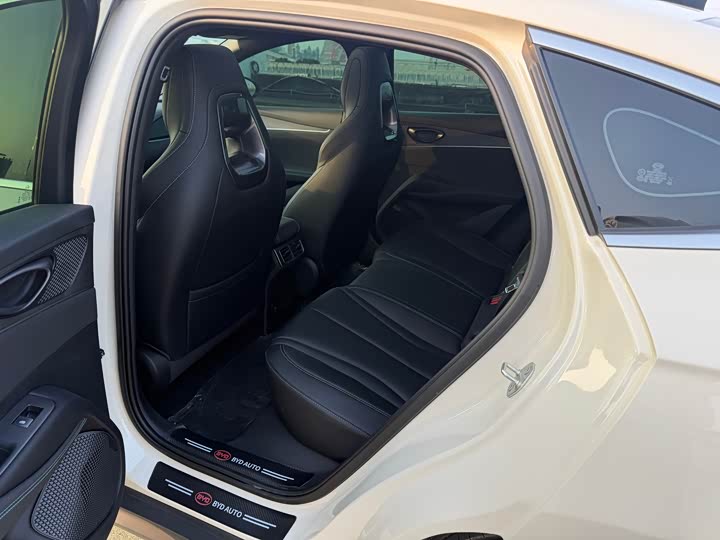 Фото 8 - BYD Seal 06 Hybrid/EV