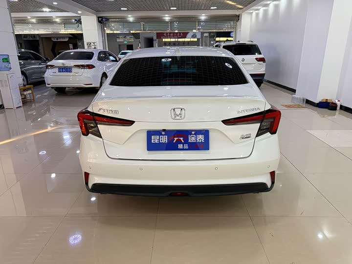 Фото 4 - Honda Integra