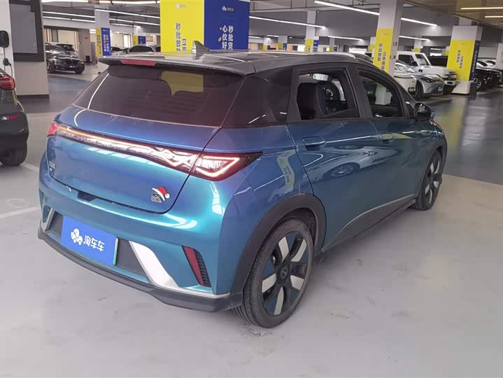 Фото 3 - BYD Dolphin