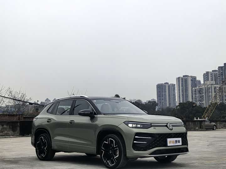 Фото 2 - Volkswagen Tayron