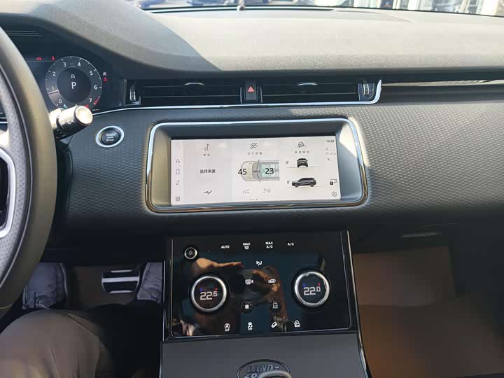 Фото 9 - Land Rover Range Rover Evoque L