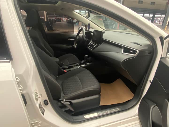 Фото 5 - Toyota Allion