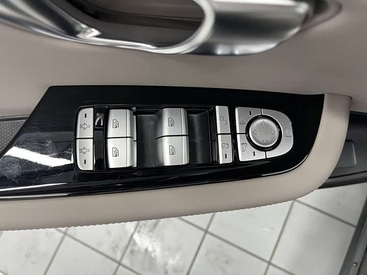 Фото 8 - BYD Han