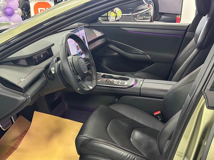 Фото 9 - Xiaomi SU7