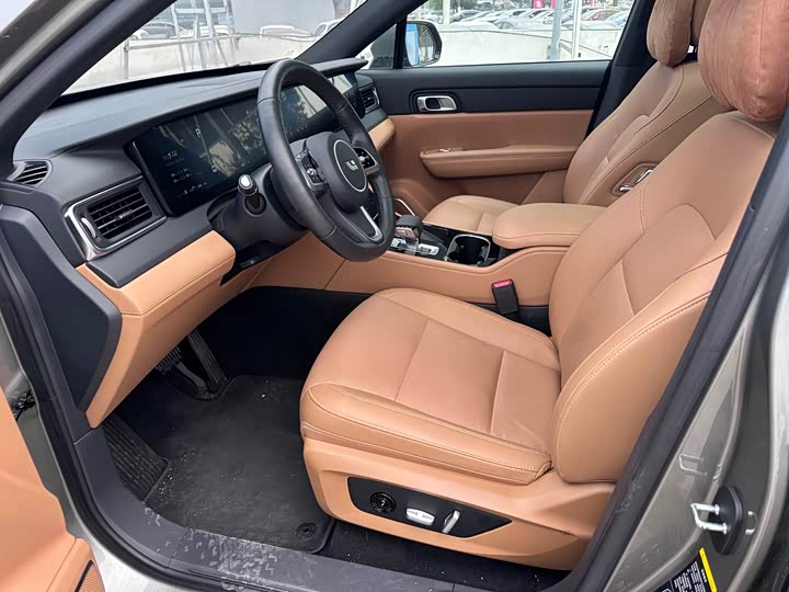 Фото 5 - LiXiang One