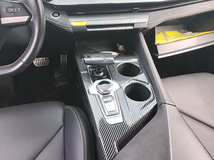 Фото 7 - Changan UNI-V