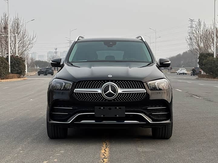 Фото 2 - Mercedes-Benz GLE-Class