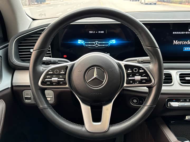Фото 8 - Mercedes-Benz GLE-Class