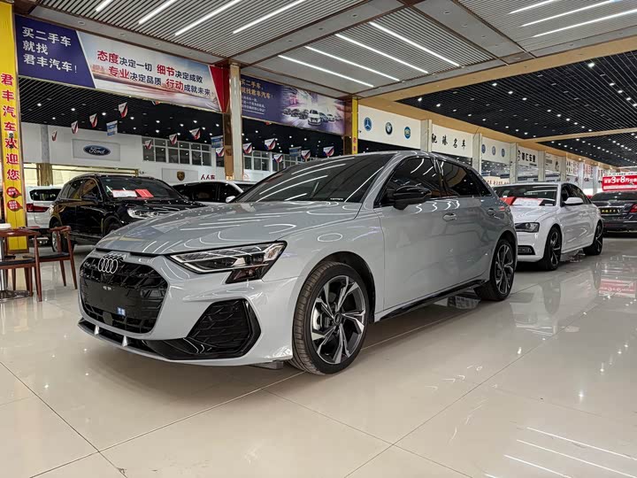 Фото 1 - Audi A3