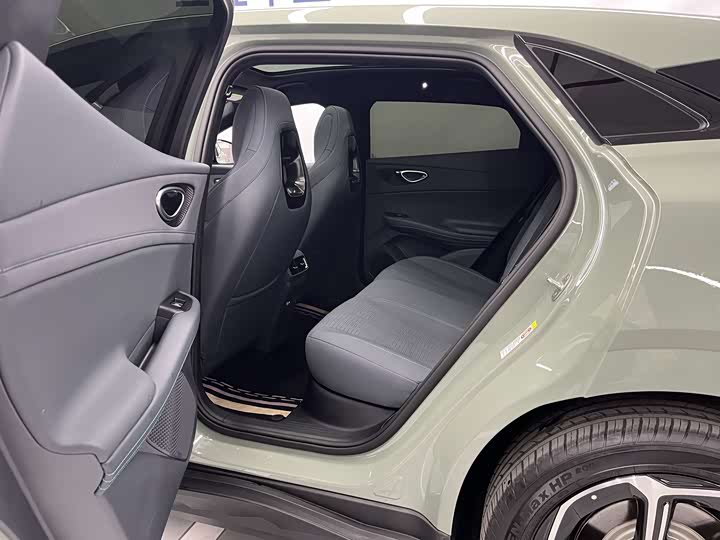 Фото 7 - BYD Seal 06 GT