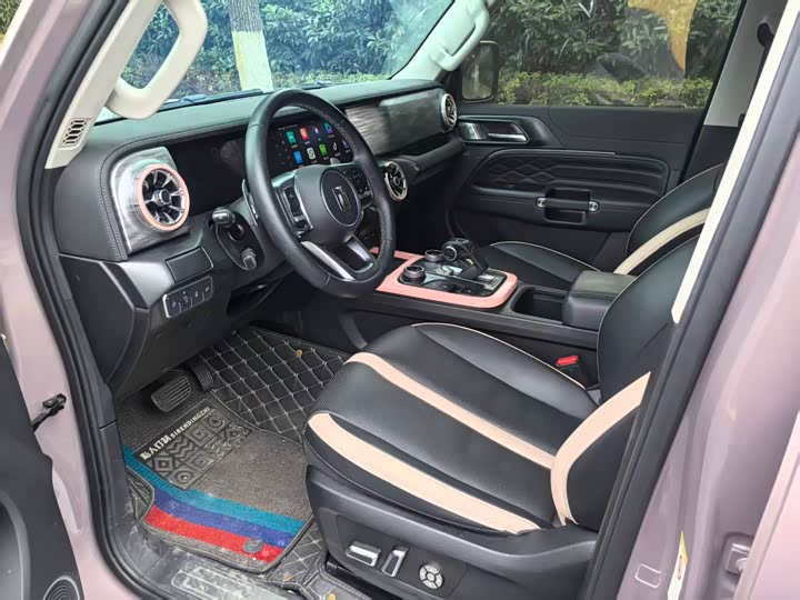 Фото 5 - Tank 300