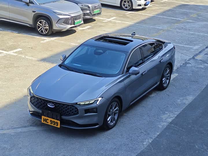 Фото 1 - Ford Mondeo