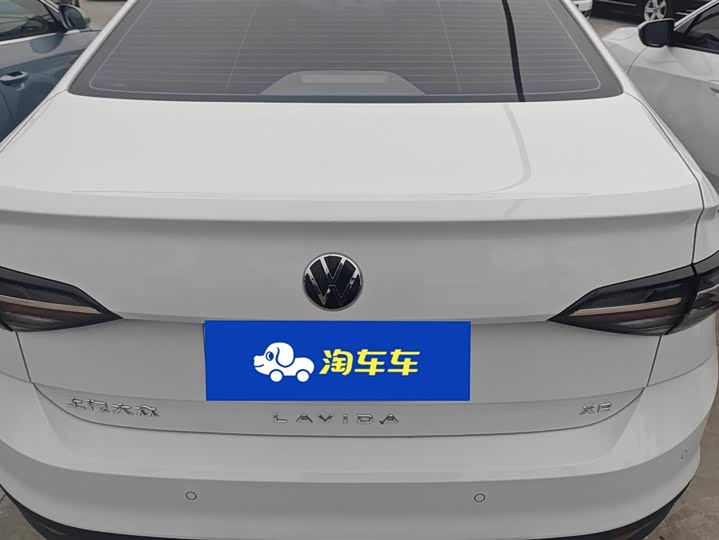 Фото 4 - Volkswagen Lavida