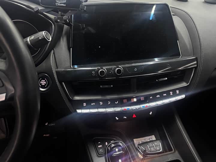 Фото 7 - Cadillac CT5