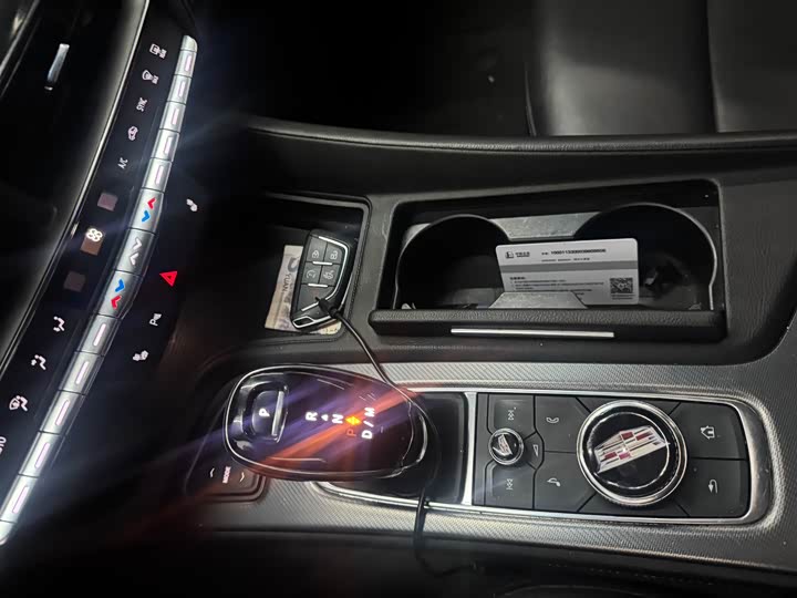 Фото 9 - Cadillac CT5