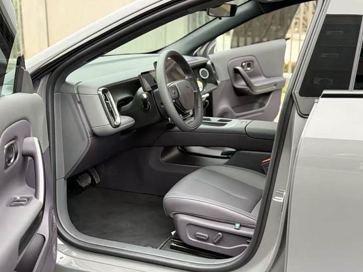 Фото 2 - Leapmotor Lafa5