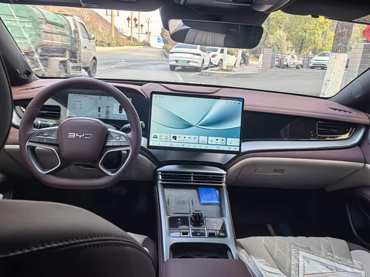 Фото 3 - BYD Seal 07 DM-i Hybrid