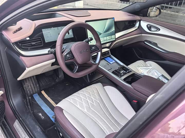 Фото 4 - BYD Seal 07 DM-i Hybrid