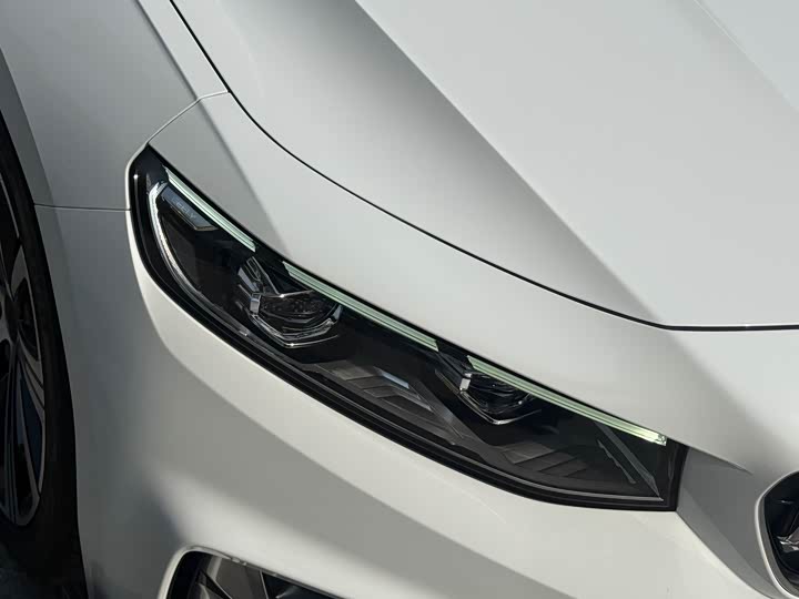 Photo 4 - Geely Preface