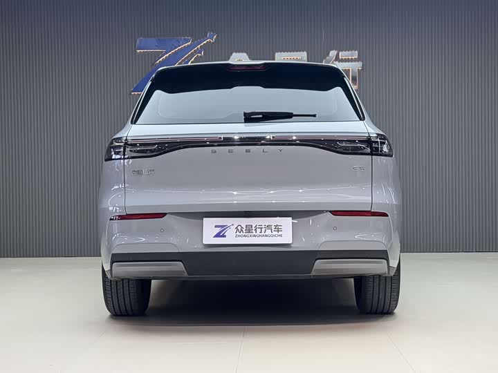 Фото 3 - Geely Galaxy E5