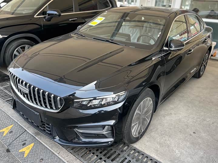 Photo 3 - Geely Preface