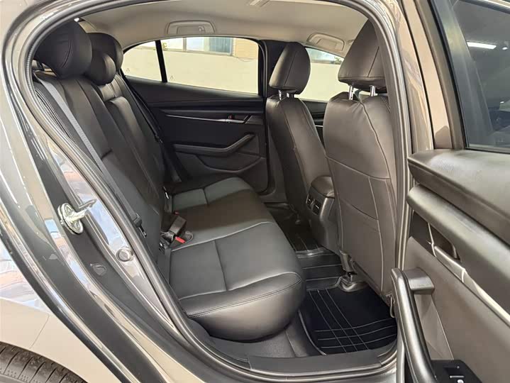 Photo 9 - Mazda 3 (Axela)