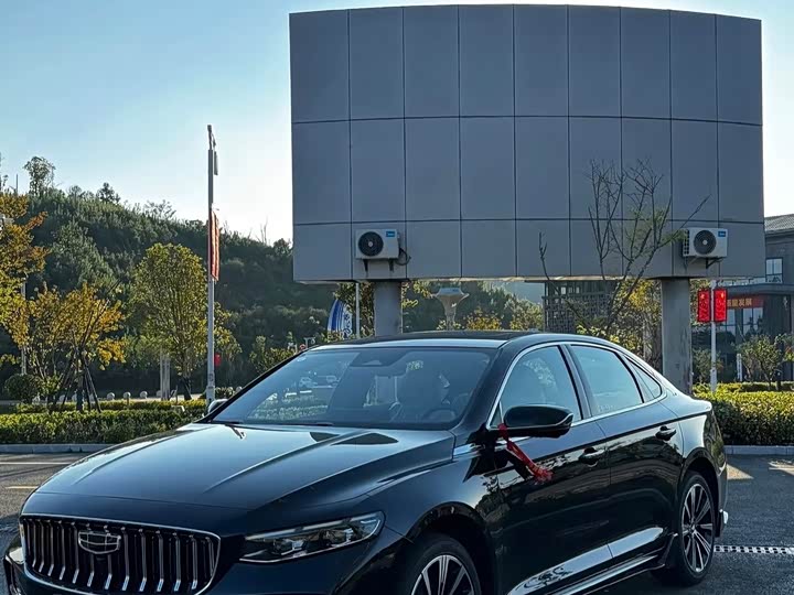 Фото 1 - Geely Preface