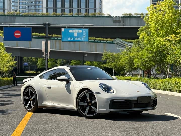 Фото 5 - Porsche 911