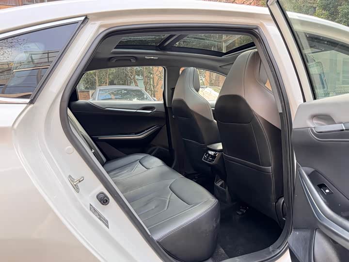 Фото 5 - Changan Raeton Plus