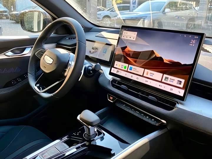 Фото 6 - Geely Preface